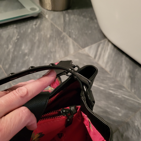 Betsey Johnson Black Skull Embossed Crossbody Bag - Picture 5 of 9